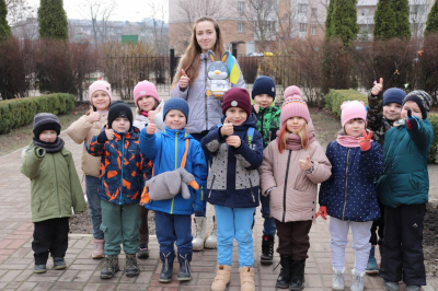 Діти Бучанської громади зібрали для захисників більше 1 млн грн