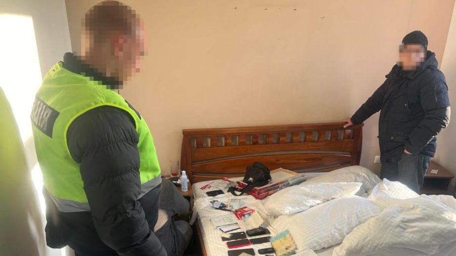 In Kryvyi Rih, a drug lab was uncovered, generating a monthly profit of 3 million UAH (photos included).