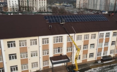 У Бучанському ліцеї встановили сонячні панелі